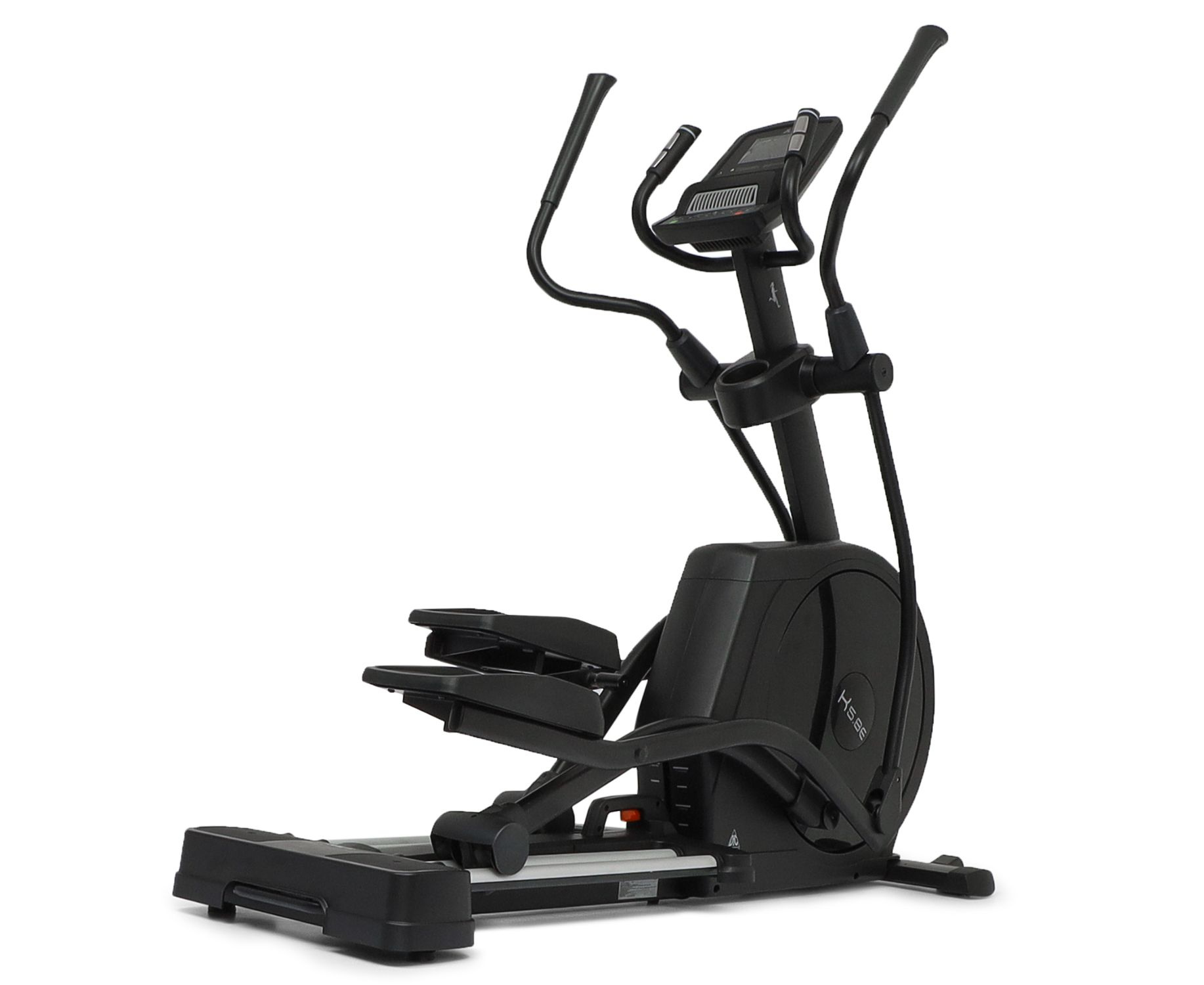 DFC Cardio E5800P из каталога эллиптических тренажеров с изменяемым углом наклона рампы в Тюмени по цене 179990 ₽